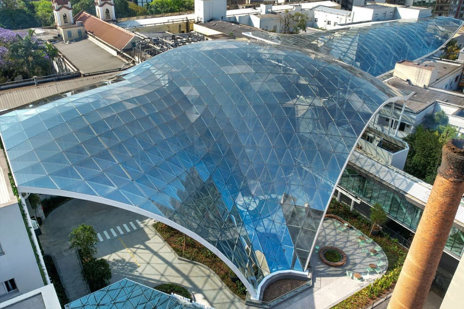 Transparent overhead dome